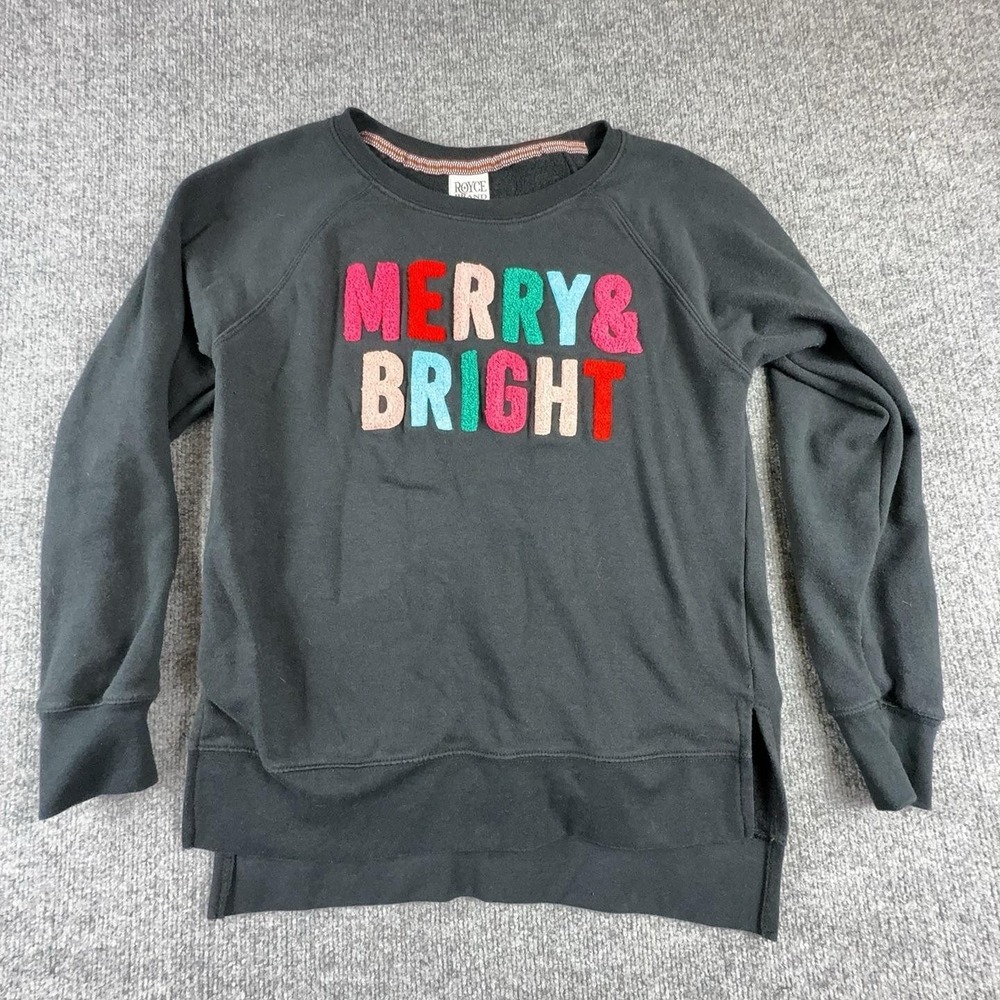 Royce Brand Sweatshirt Womens Medium Gray Merry & Bright Fleece Holiday Pullover